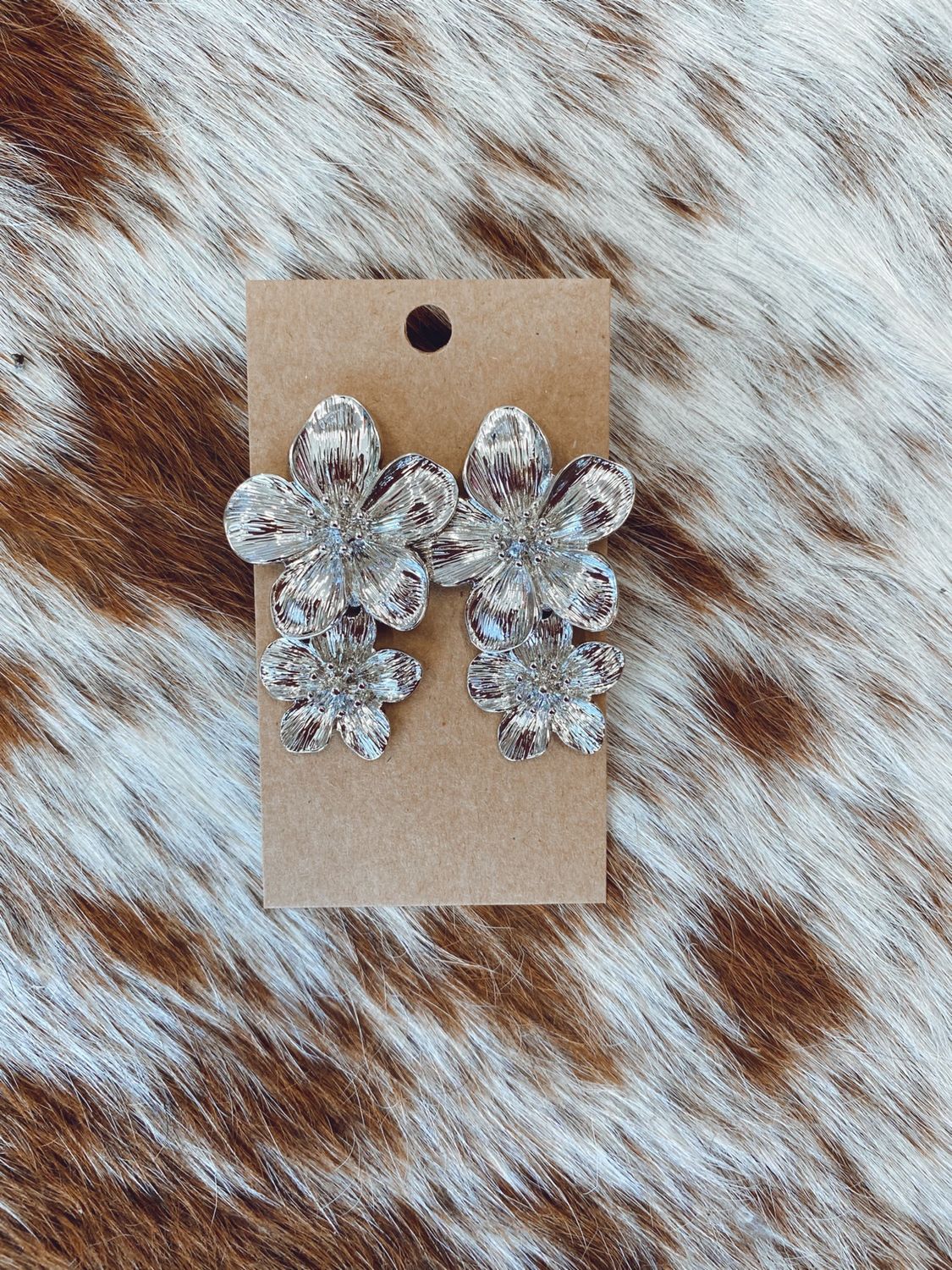 Hawaiian Acrylic Alloy Flower Post Dangle Earrings