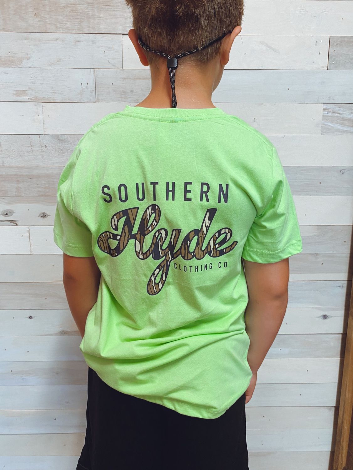 Camo Southern Hyde Logo Graphic Tee