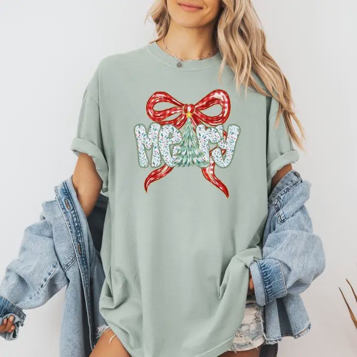 Merry Red Plaid Bow Graphic Tee