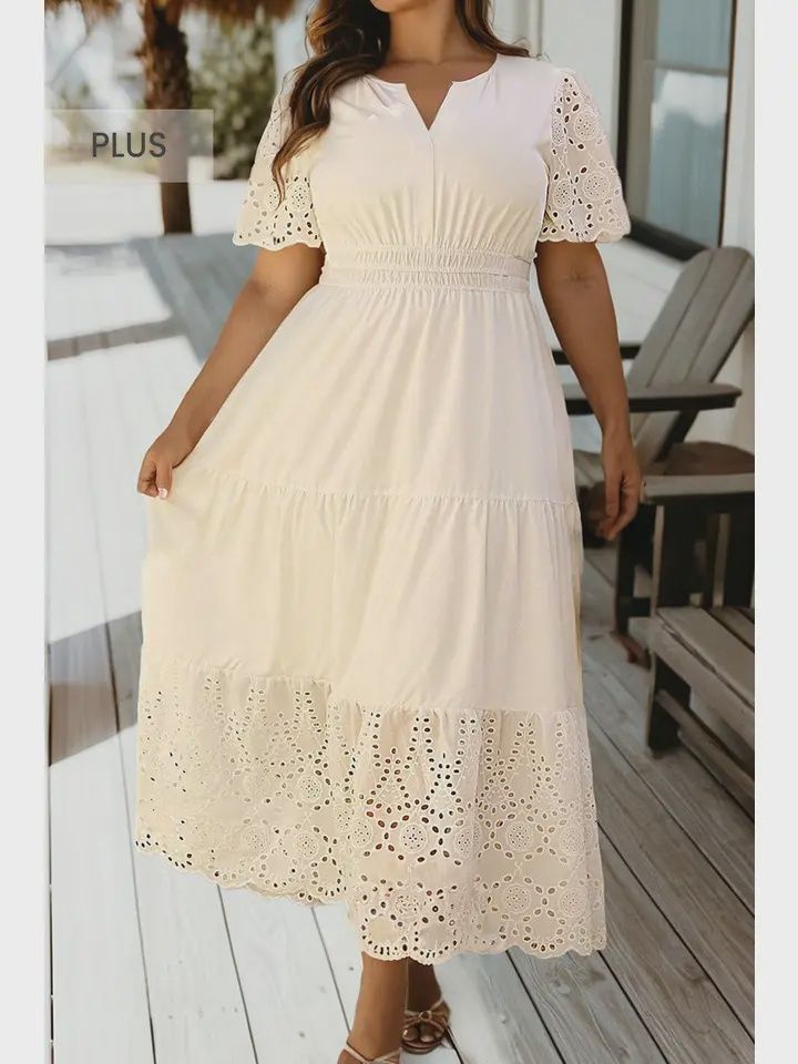 Plus Size V Neck Lacy Patchwork Short Sleeve Maxi Dress