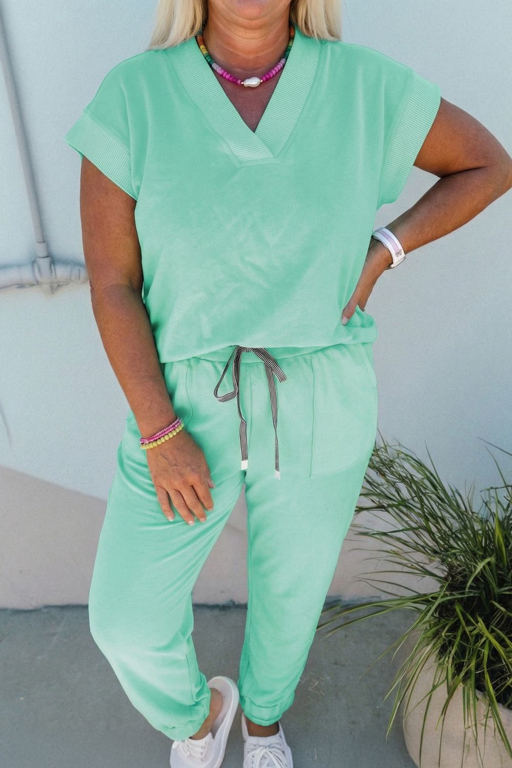 Solid V-neck Tee And Drawstring Plus Size Pants Set