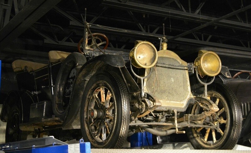 1910 Packard Model 18