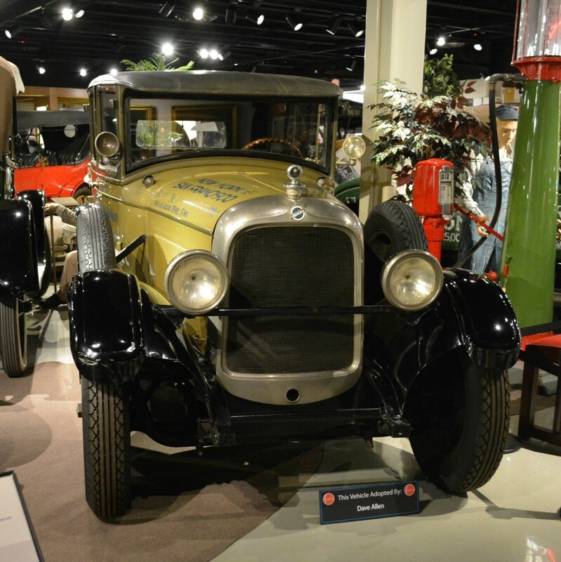 1927 Commander