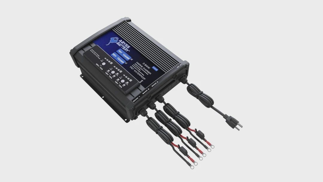 ABYSS 3 BANK 12V/36V ON-BOARD MARINE CHARGER