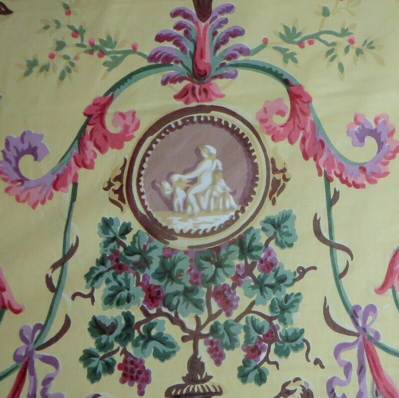 6 yds Floral Swag Cherub Medallion Neoclassical Handprinted 100% Cotton Fabric