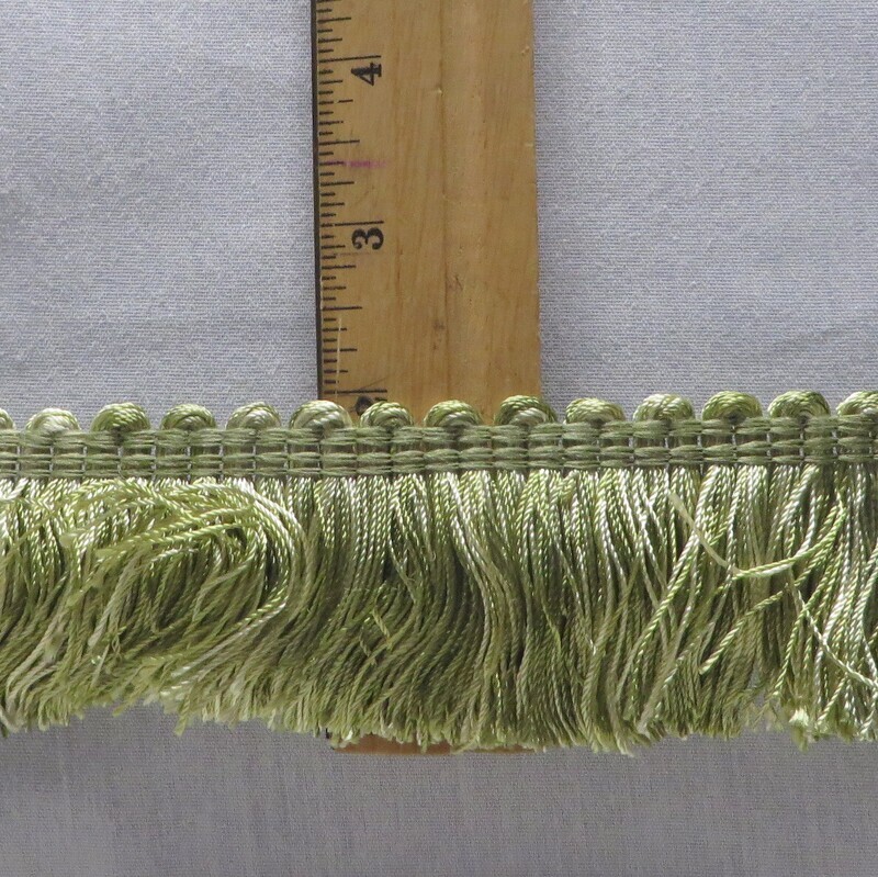 15 yards New Vintage Brunschwig &amp; Fils Silky Green Brush Fringe