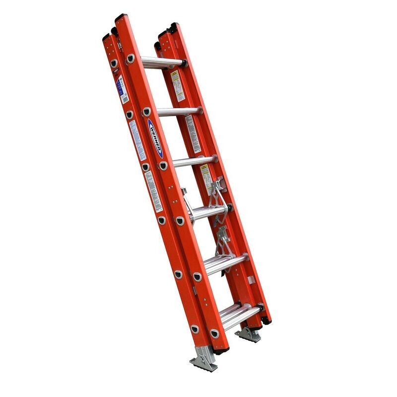 16' WERNER FIBERGLASS D-RUNG COMPACT EXTENSION LADDER, 300LBS, IA - D6216-3