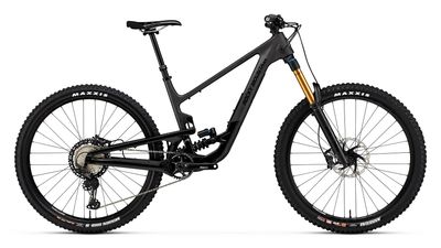 Rocky Mountain Altitude A70 Coil Black and Black (Medium)