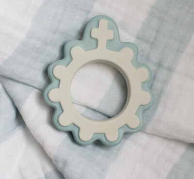 Baby&#39;s First Rosary Natural Rubber Teether (Blue)