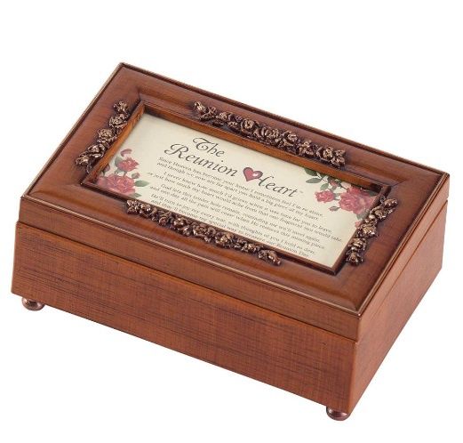 Music Box The Reunion Heart Woodgrain