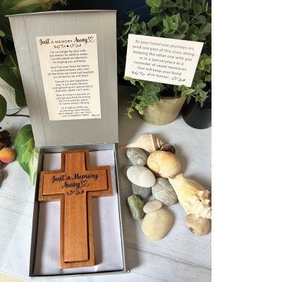 JUST A MEMORY LE CEDAR CROSS SET