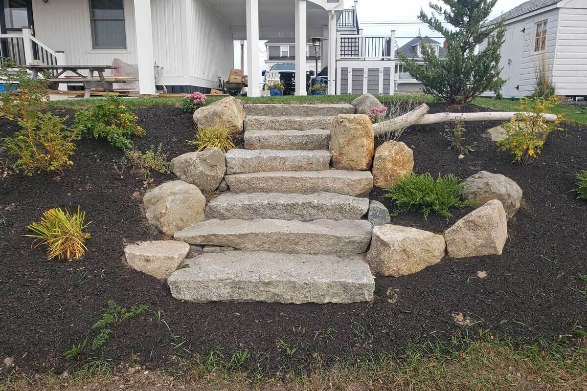 NATURAL STONE STEPS 3'-4' WIDE