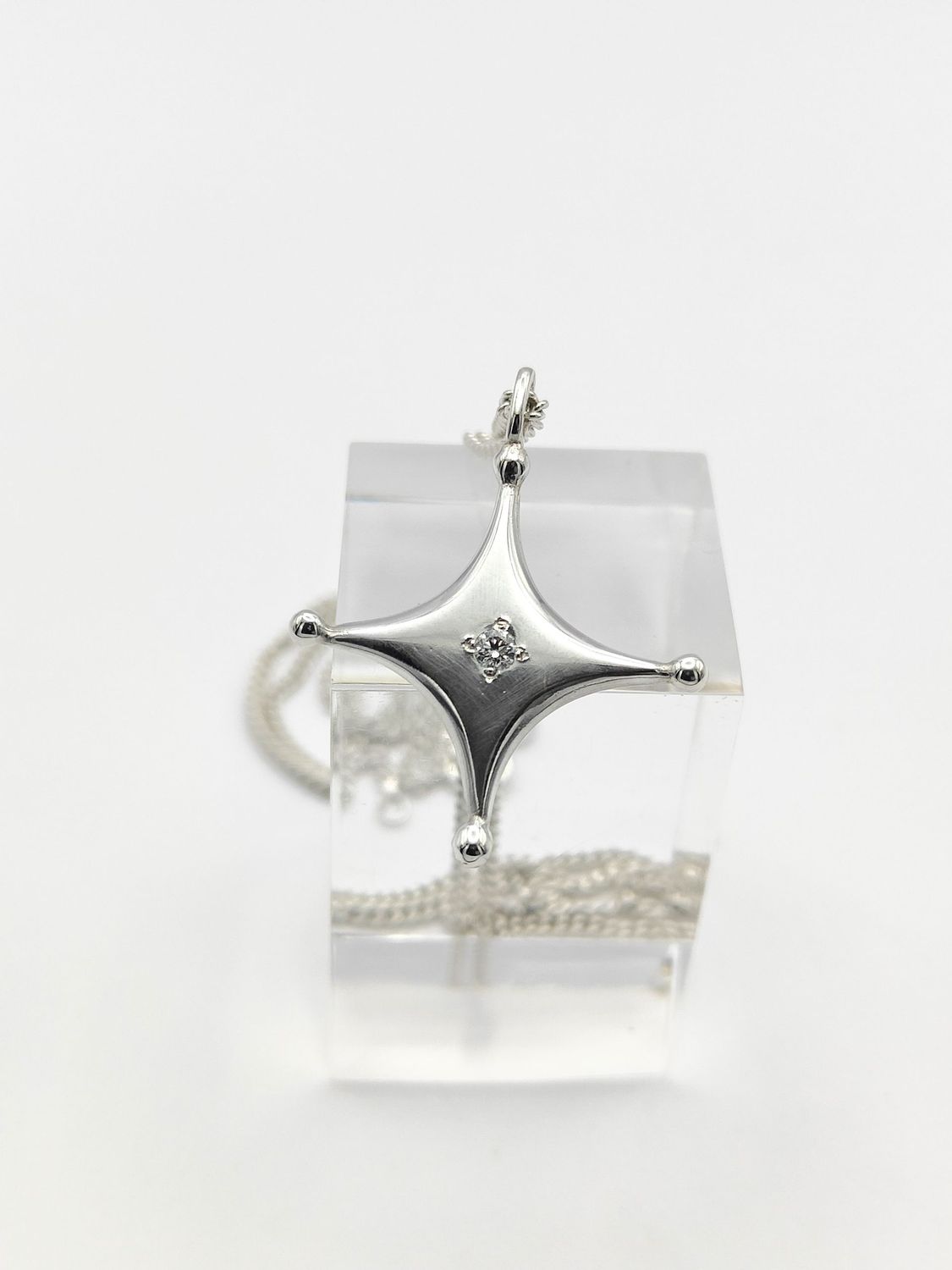 Silver Etoile d'Espoir Diamond Pendant