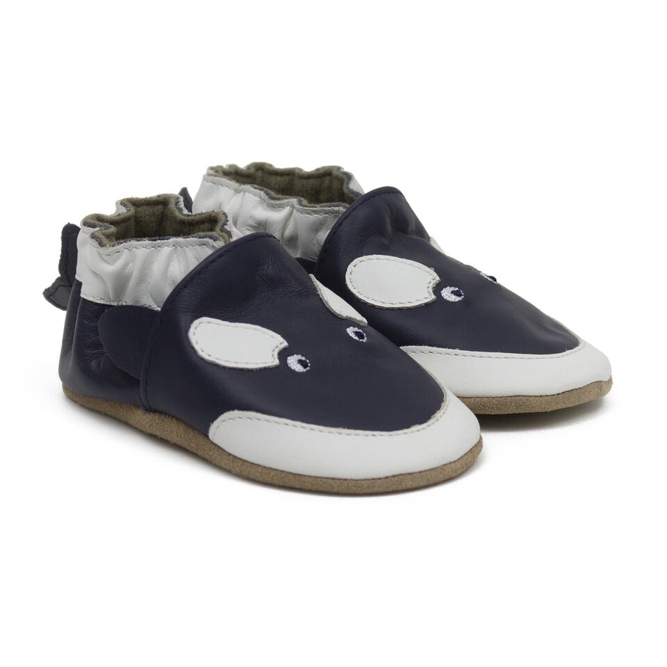 Robeez soft sole shoes- Willie orca