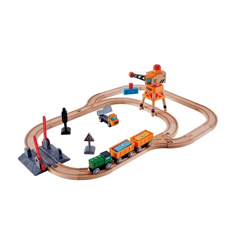 Hape Crossing &amp; Crane Set