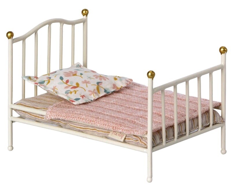 Maileg Vintage Bed- Off-White