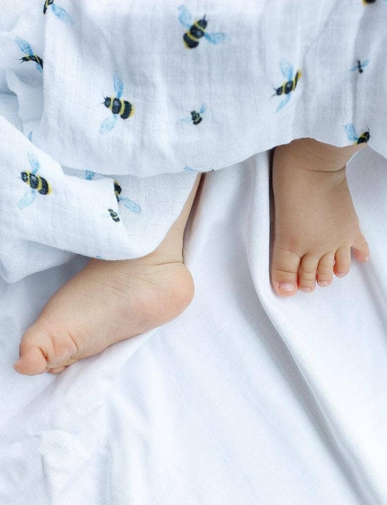 Malabar Baby GOTS Certified Organic Cotton Muslin Swaddle- Bee