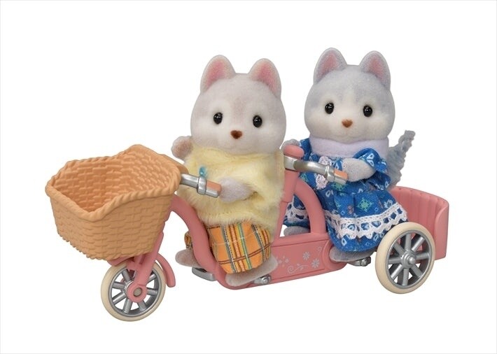 Calico Critter tandem cycling set
