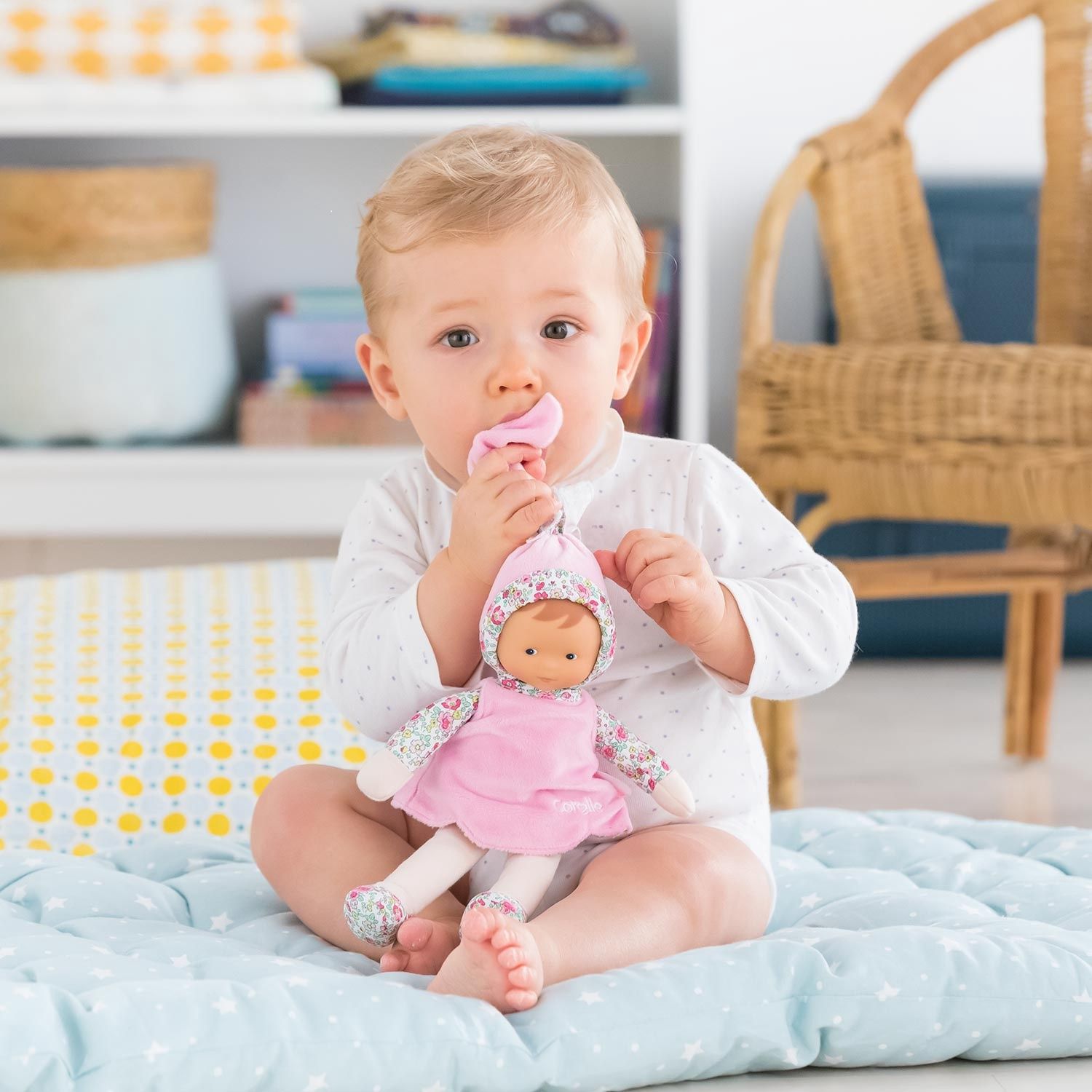 Corolle Mon Doudou Miss Doll- Blossom Garden