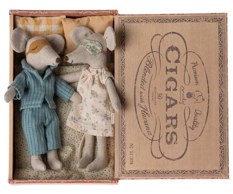 Maileg Mum &amp; Dad Mice, in cigar box