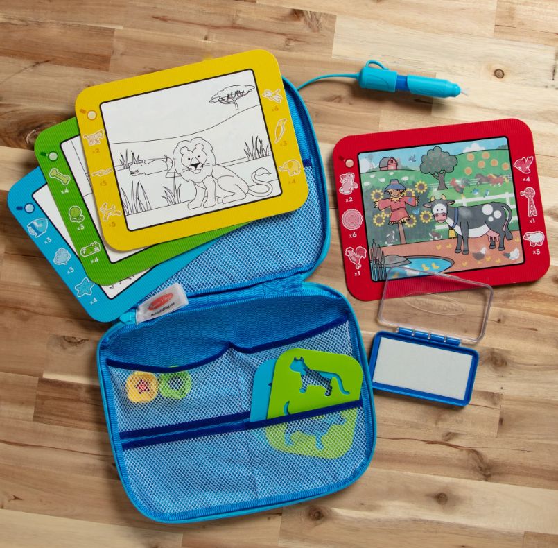 Melissa &amp; Doug  Water Wow Multi Activity Drawing Set