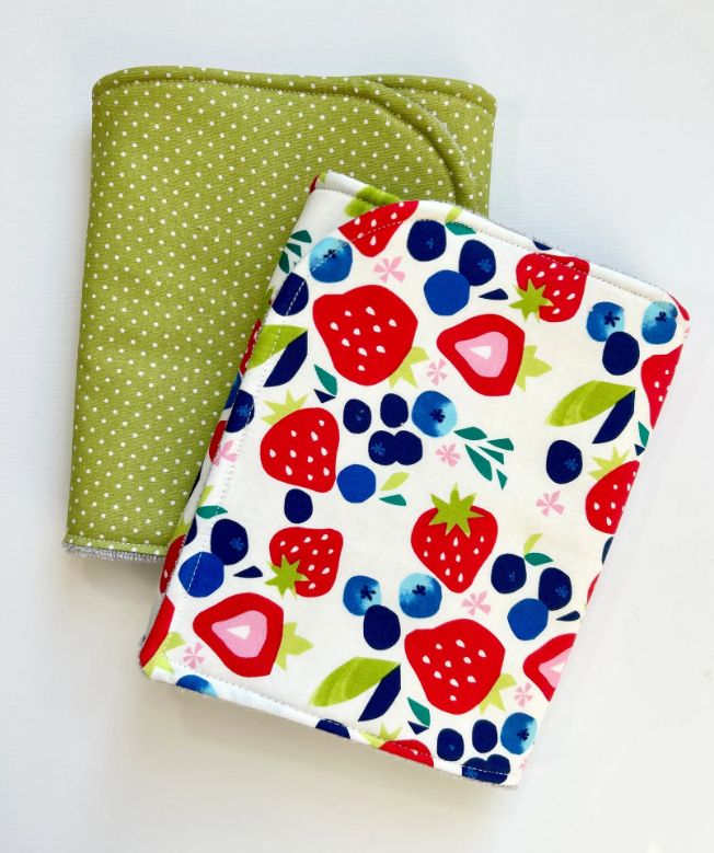 Port &amp; Starbird 2pk Burp Cloth- Summer Berries