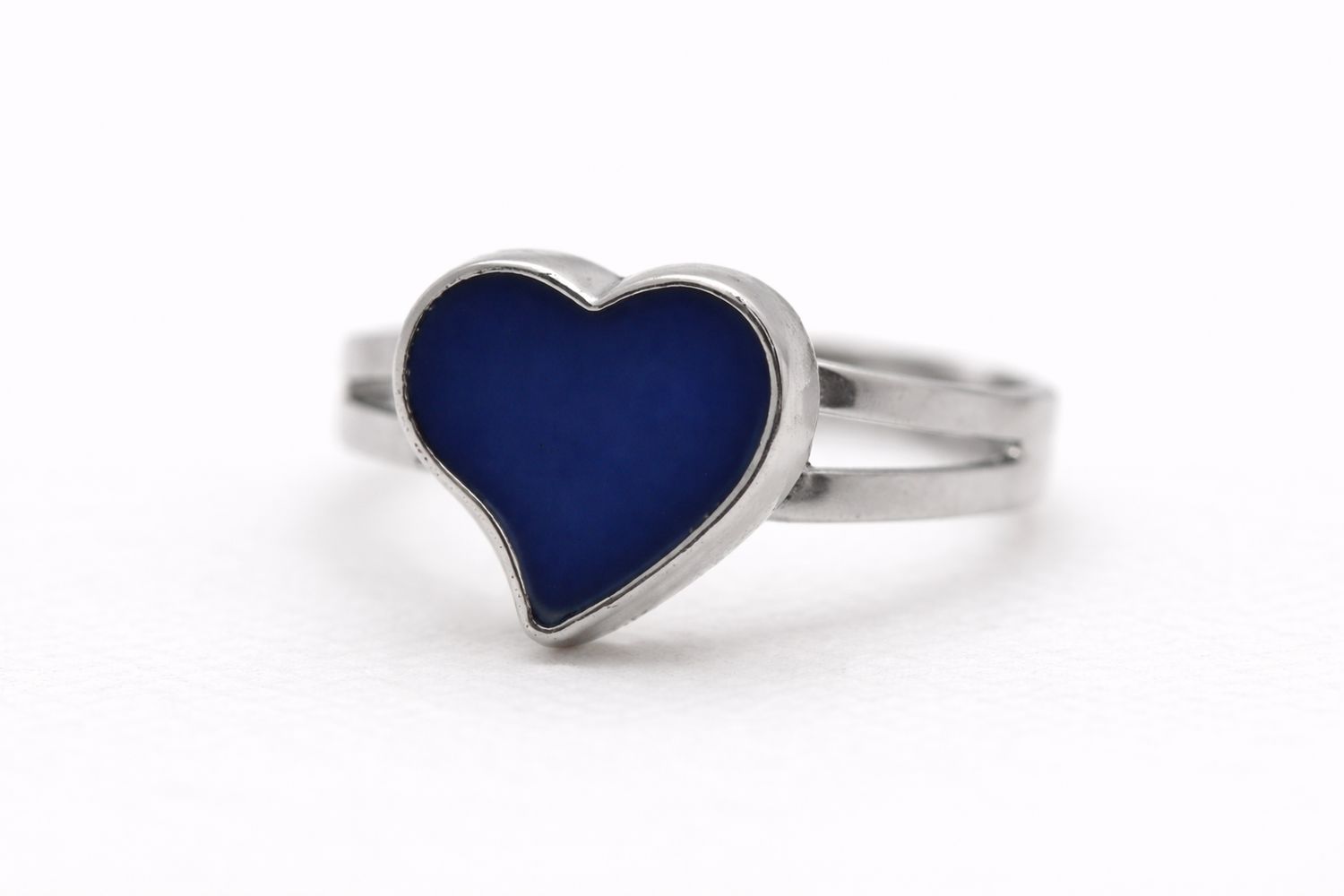 Mood Ring- Curved Heart