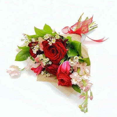 Romantic Red Bouquet Small