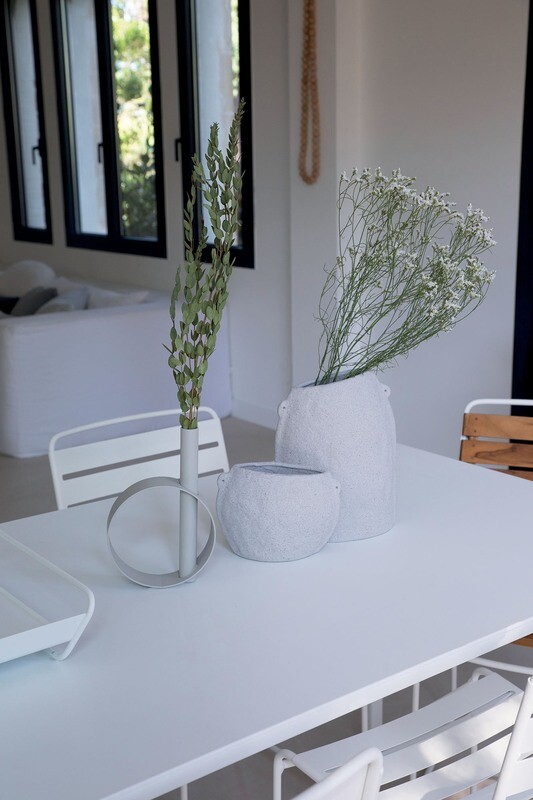 Ios Single Stem Vase