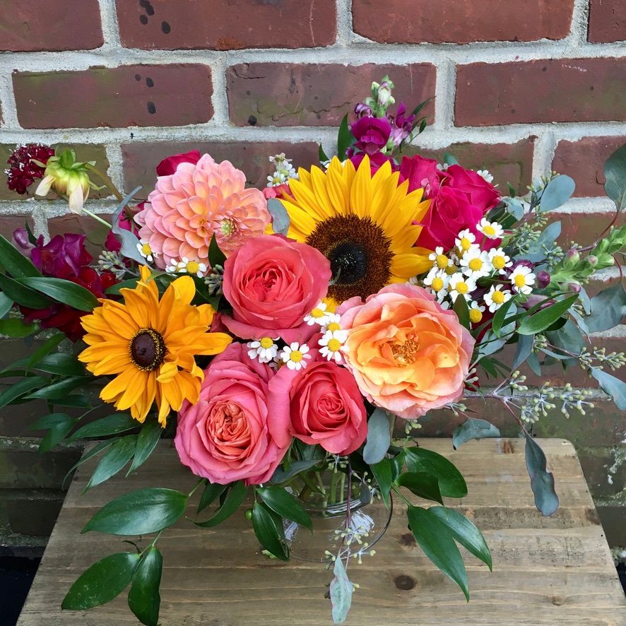 Lush &amp; Lovely Bright
