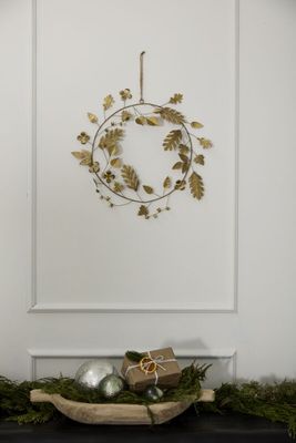 Cold Weather Wreath 17"
