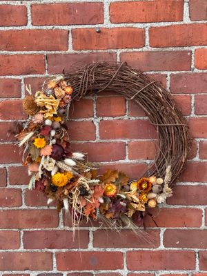 18" Grapevine Wreath Decorated