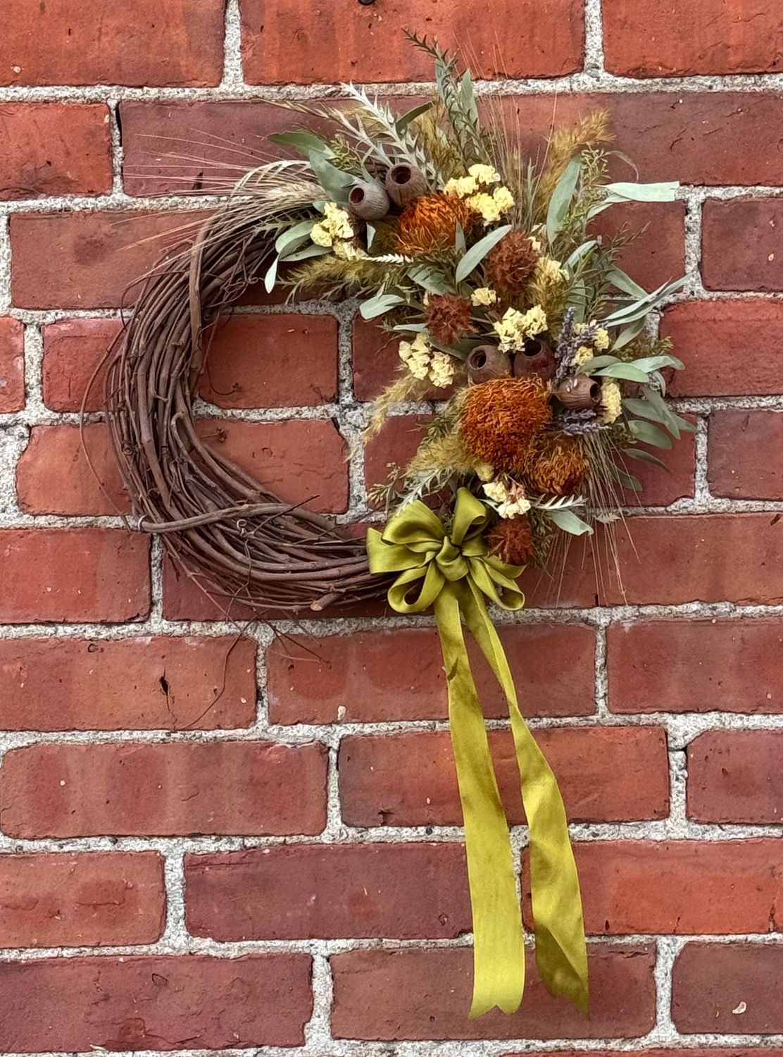 10" Grapevine Wreath Decorated