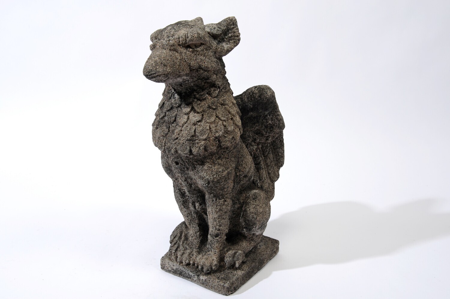 STATELY GRIFFIN