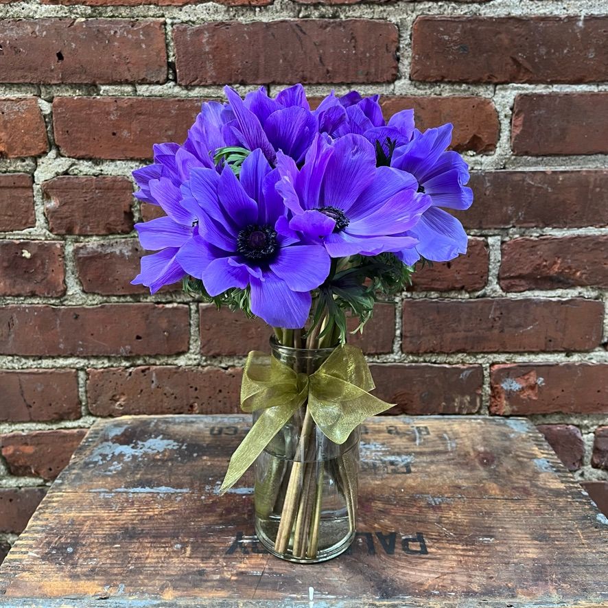 Anemone Vase