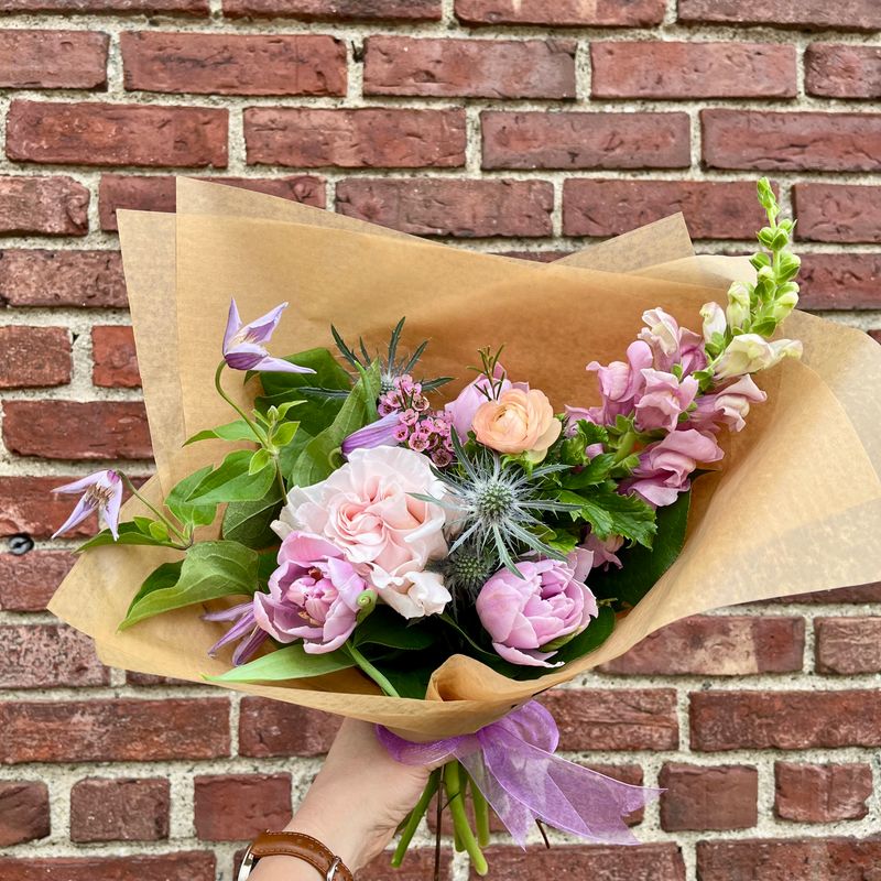Soft &amp; Sweet Bouquet Small