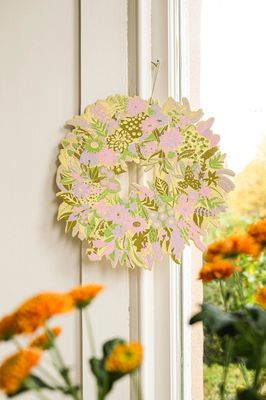 Cotton Board Wreath Spring Flowers