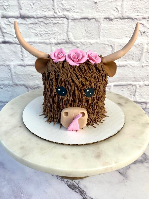 Highland Cow Cake