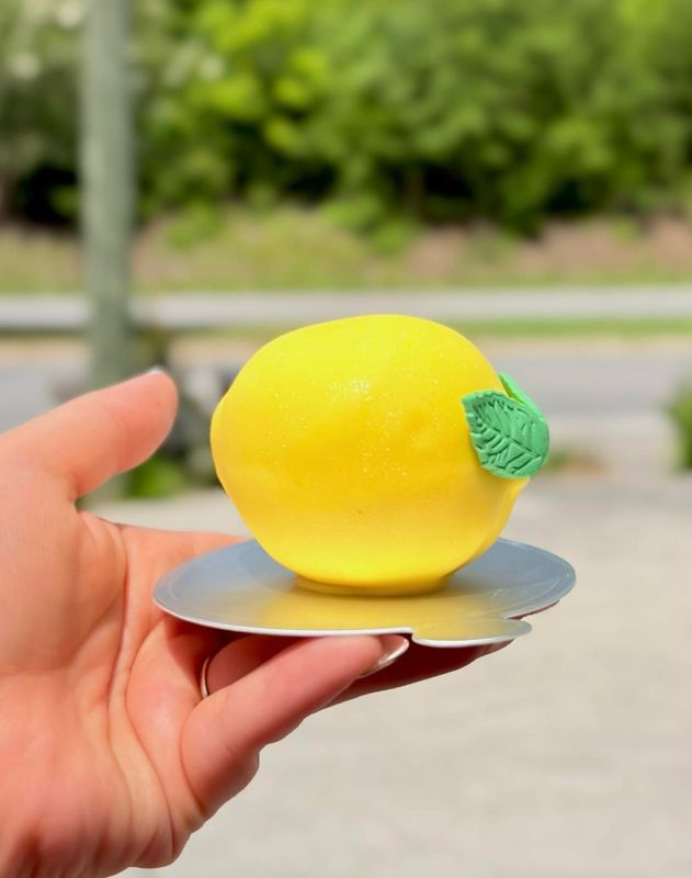 Lemon Fruit Pastry