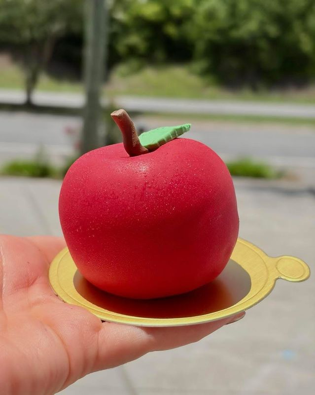Apple Fruit Pastry