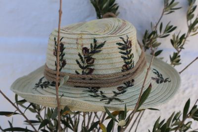  OLIVES WICKER HAT