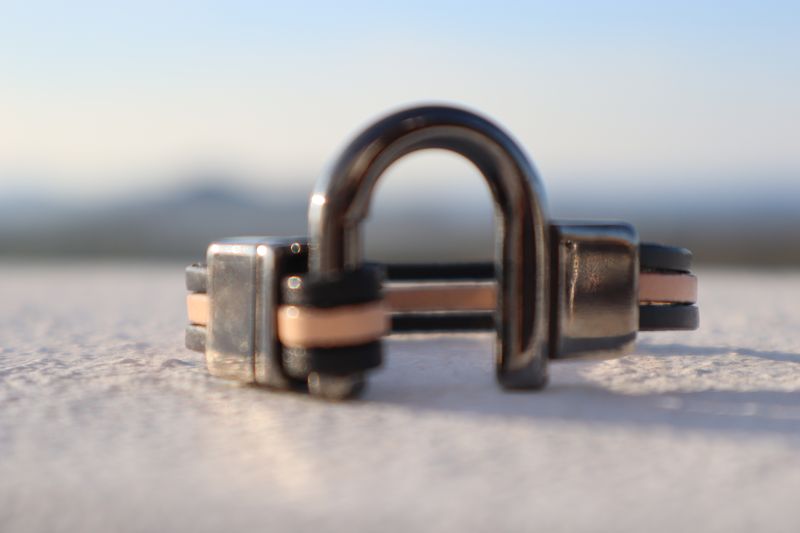 Handmade Men's Bracelet Alkis in Brown and Black