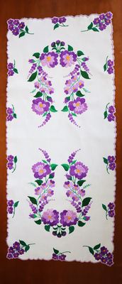 VIOLET  vintage table runner