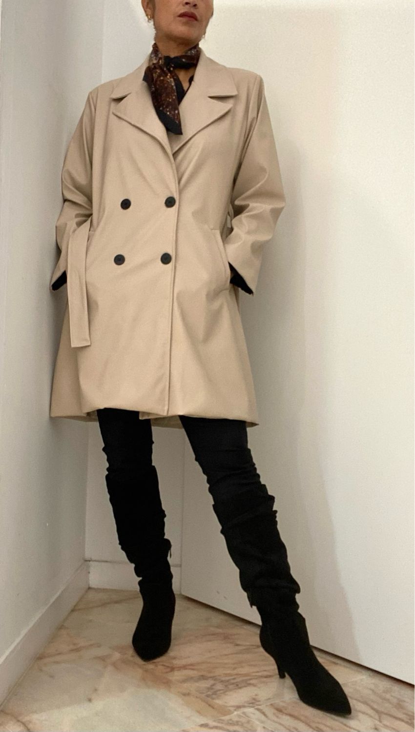 Gabardina efecto piel BERRY