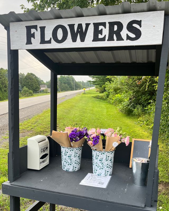 Roadside Stand Flowers - Please select correct size