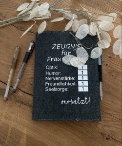 Buchhülle aus Filz