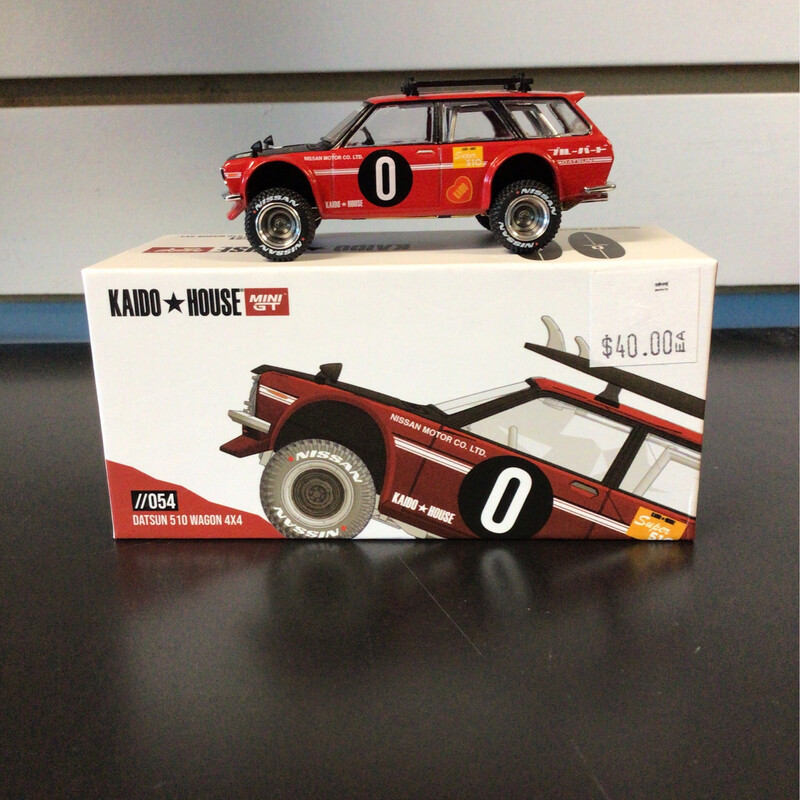 Datsun 510 Wagon 4x4 Red