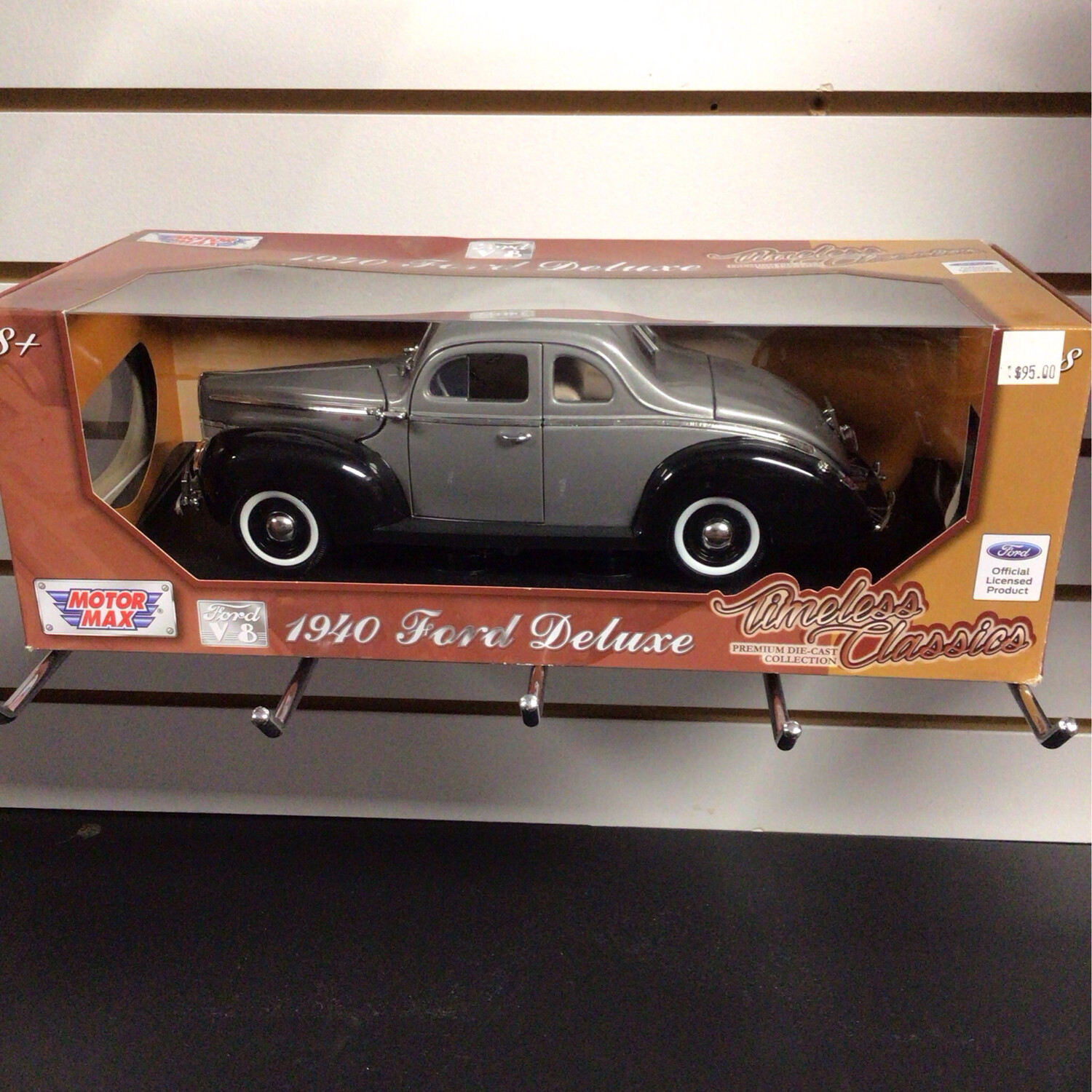 1940 Ford Deluxe