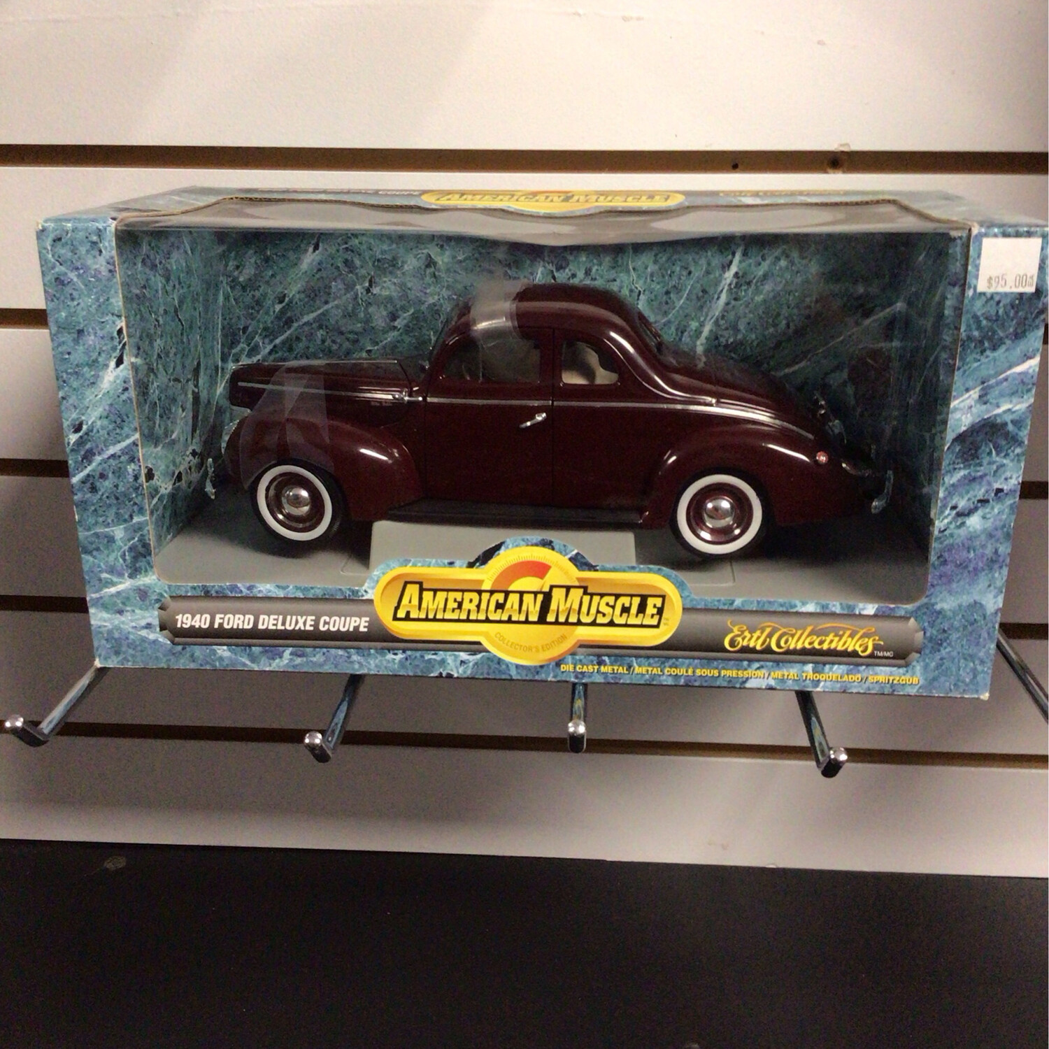 1940 Ford Deluxe Coupe