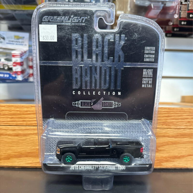 Black Bandit 2015 Chevy Silverado 1500 Chase